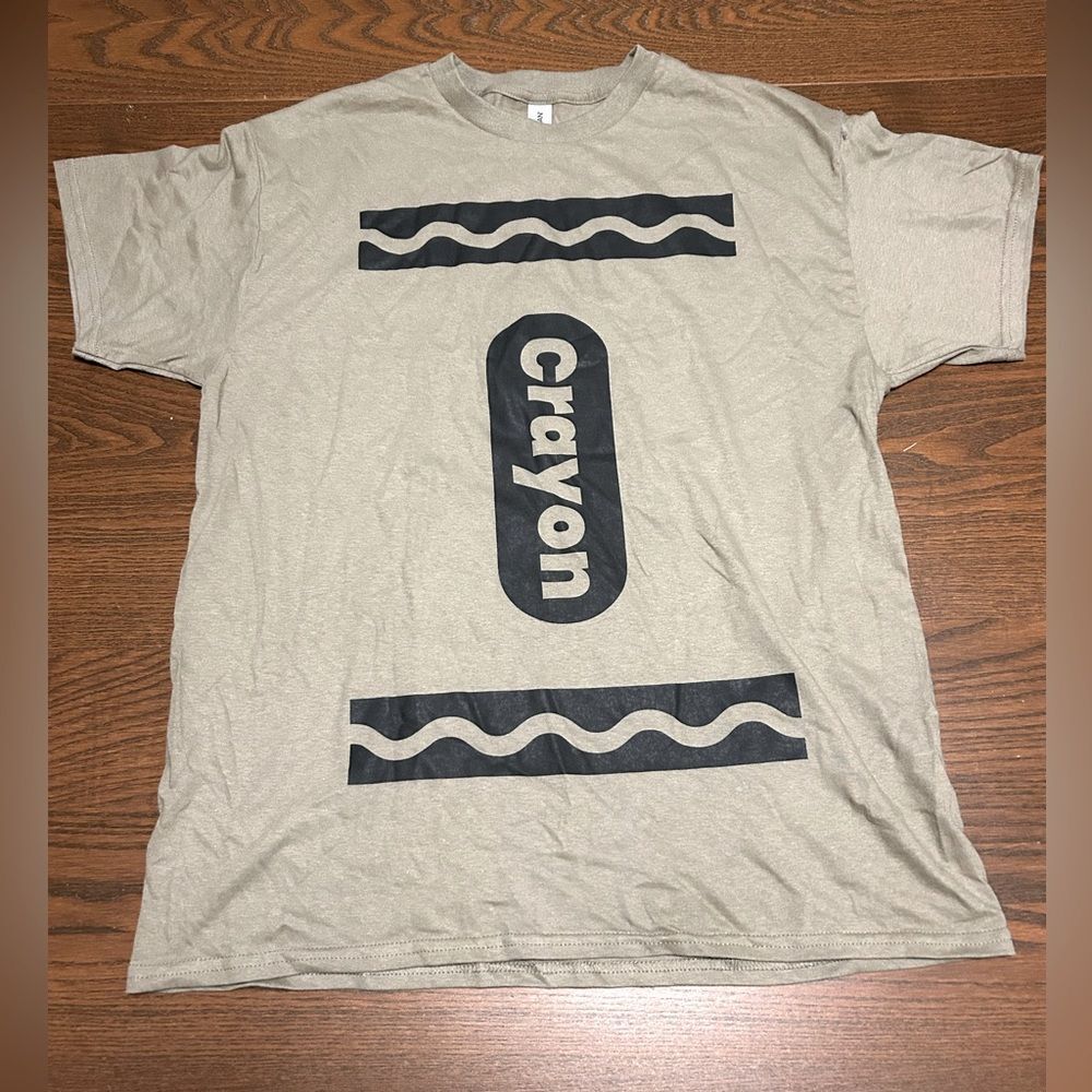 Adult crayon, T-shirt, collar, brown size large (Halloween tee)